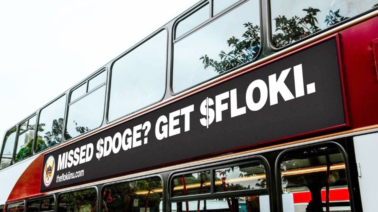 Floki advertentie geplaatst op een Londense bus (Bron: Twitter)